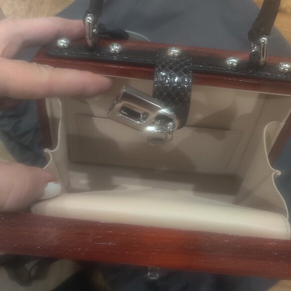 Dolce & Gabbana Bag New $10,000.00 - Picture 5 of 6